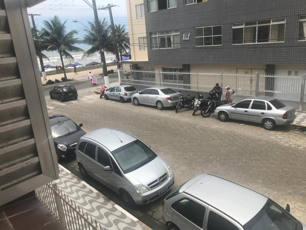 Apartamento No Edificio Abaete Apartment Mongagua Bagian luar foto